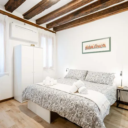Apartamento 8 Mins From San Marco, Experience Authentic