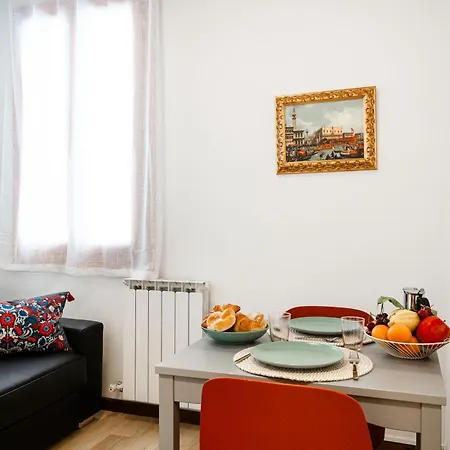 8 Mins From San Marco, Experience Authentic * Veneza